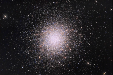 Messier 13 — одно из самых старых шаровых скоплений во Вселенной